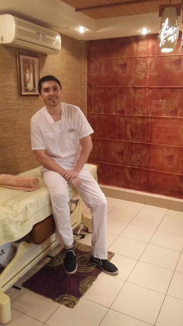 Base massage ростов. Массажисты Ростов на Дону. Массажный салон в Ростове-на-Дону. Массажист Ростов.
