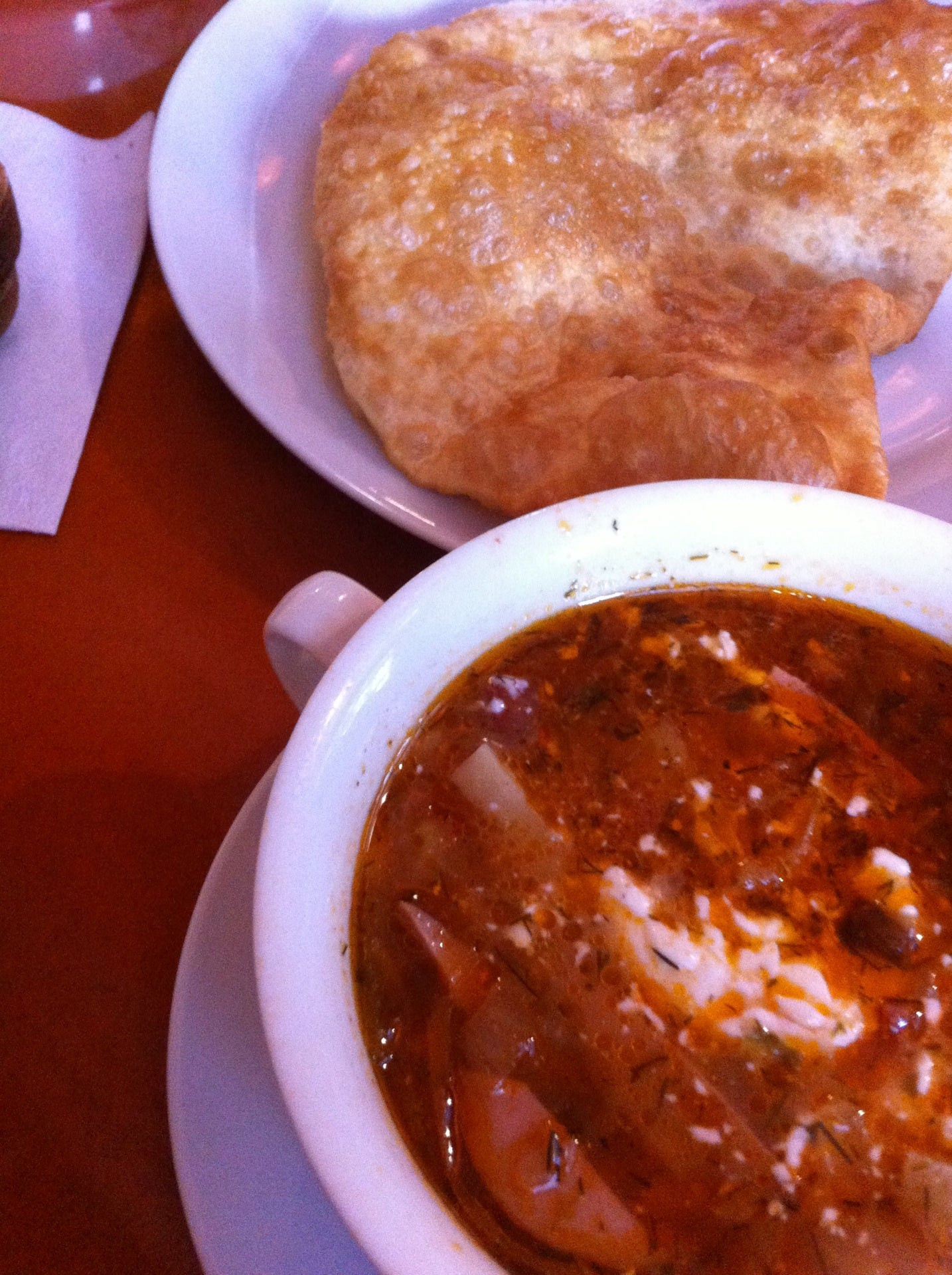 Огромные чебуреки в москве кафе. Чебуречная ссср таганрог. Чебуречная на 2-й брестской улице меню. Чебурек большой кафе в москве. Чебуречная белорусская.