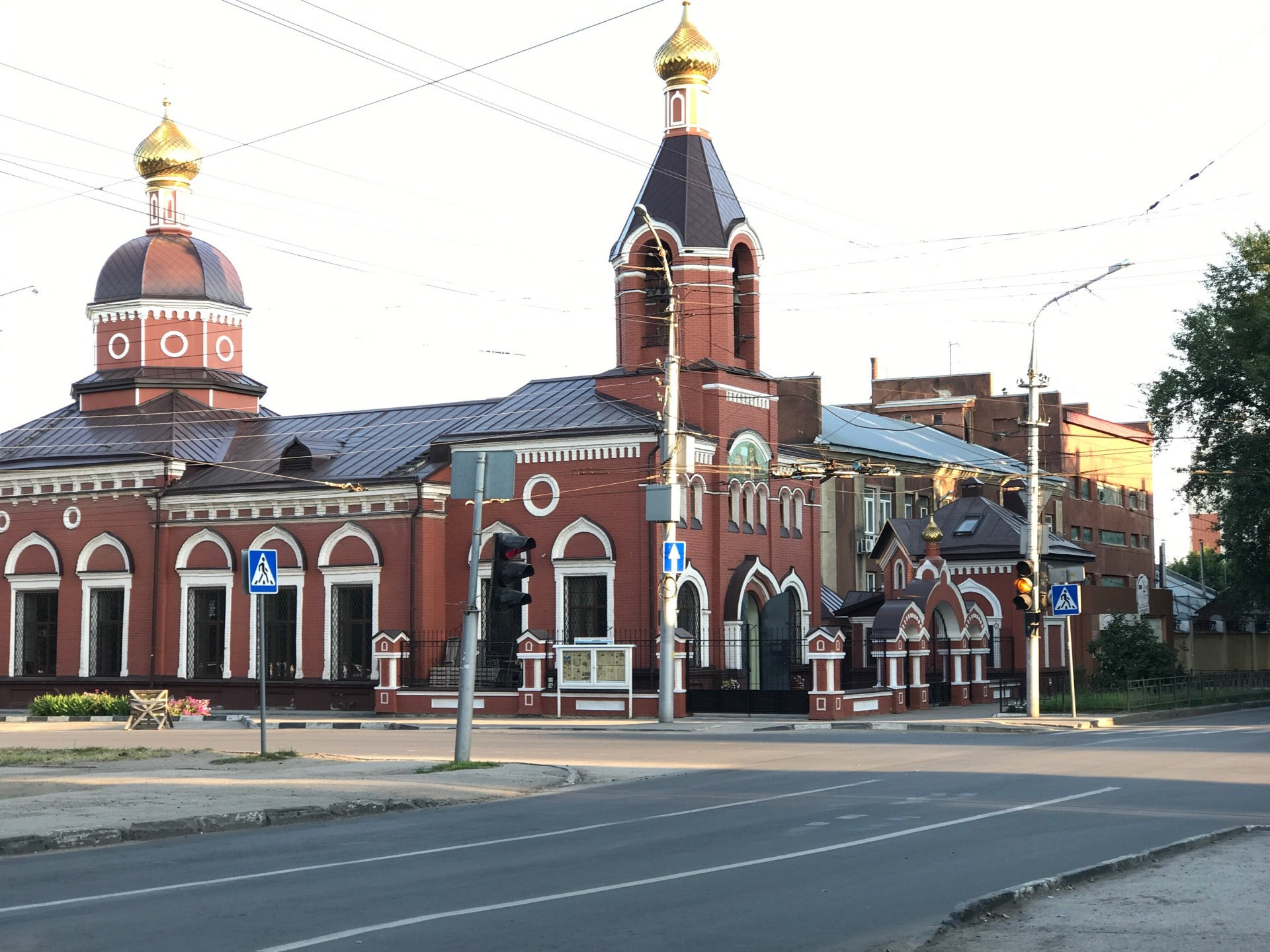 Храмы, соборы, церкви в Саратове: адреса и телефоны, 154 культурных места,  4 отзыва, фото и рейтинг церквей – Zoon.ru