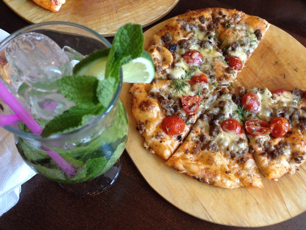 Пиццерия того пицца. Пиццерия то то. Пицца калипсо. Королевская пицца тото. Пицца домашняя тото.