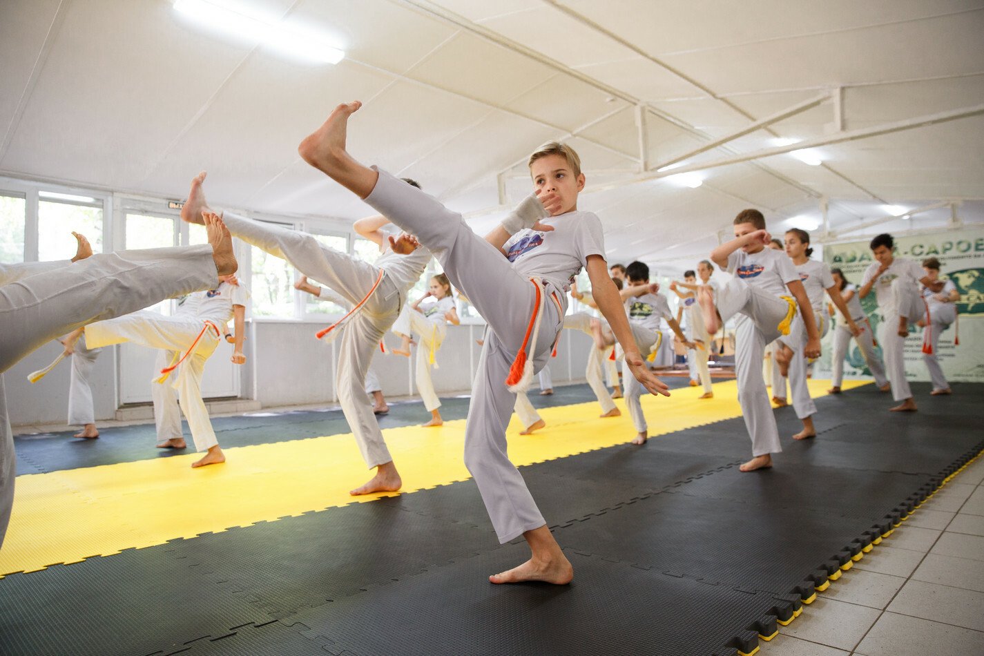 Капуэро Воронеж. Капуэро спорт. Capoeira дети. Форма капоэйра.