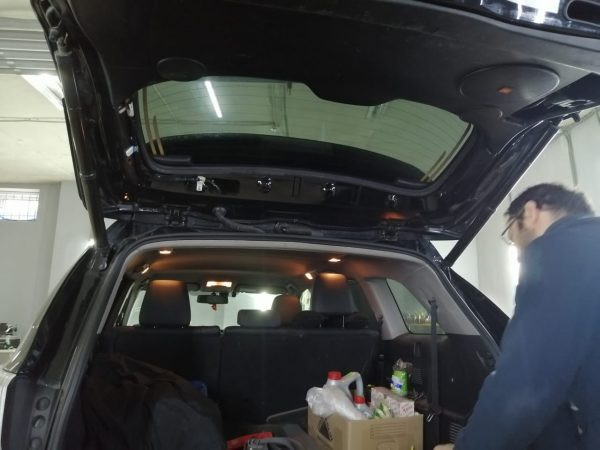 Рав 4 электропривод багажника как снять