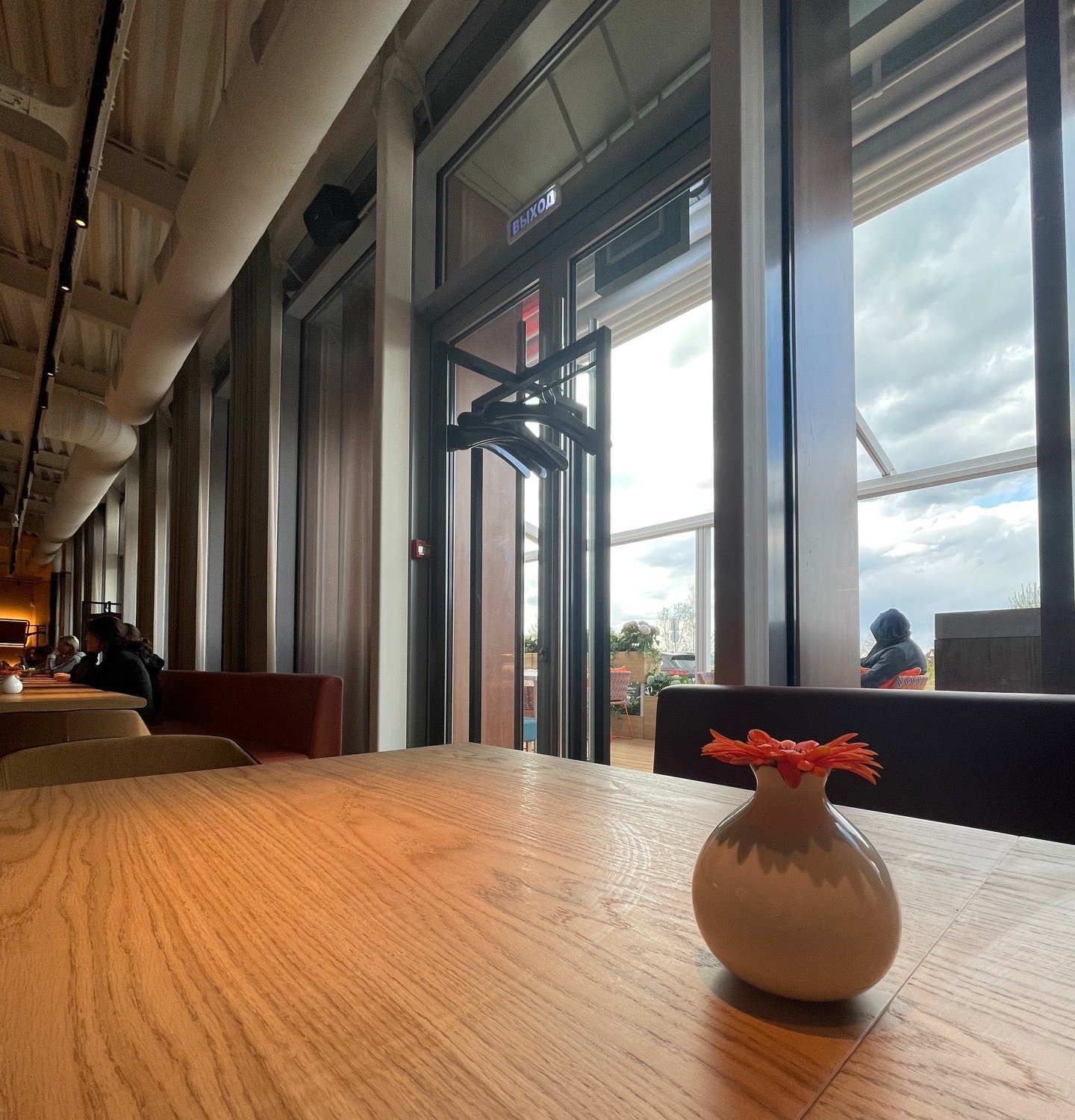 ресторан горки 2. кофемания горки 2. кофемания вишневый сад. кофемания горки 2.