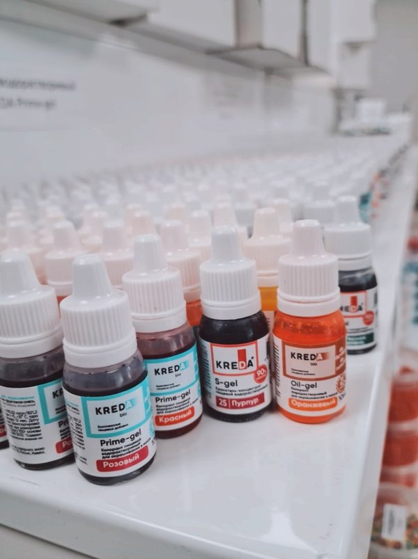 краситель топ декор красный. блестящий краситель для кондитеров. гелевые пищевые красители для кондитерских. фирма пищевых красителей colors. красители пищевые в баночках.