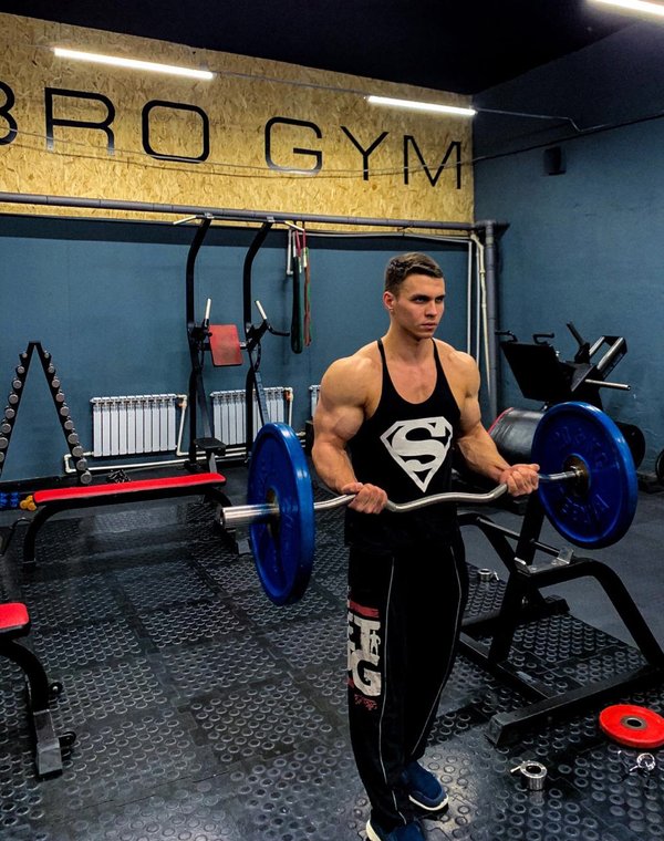 Спортзал на месяц. Gym bro. Кто такой Gym bro.