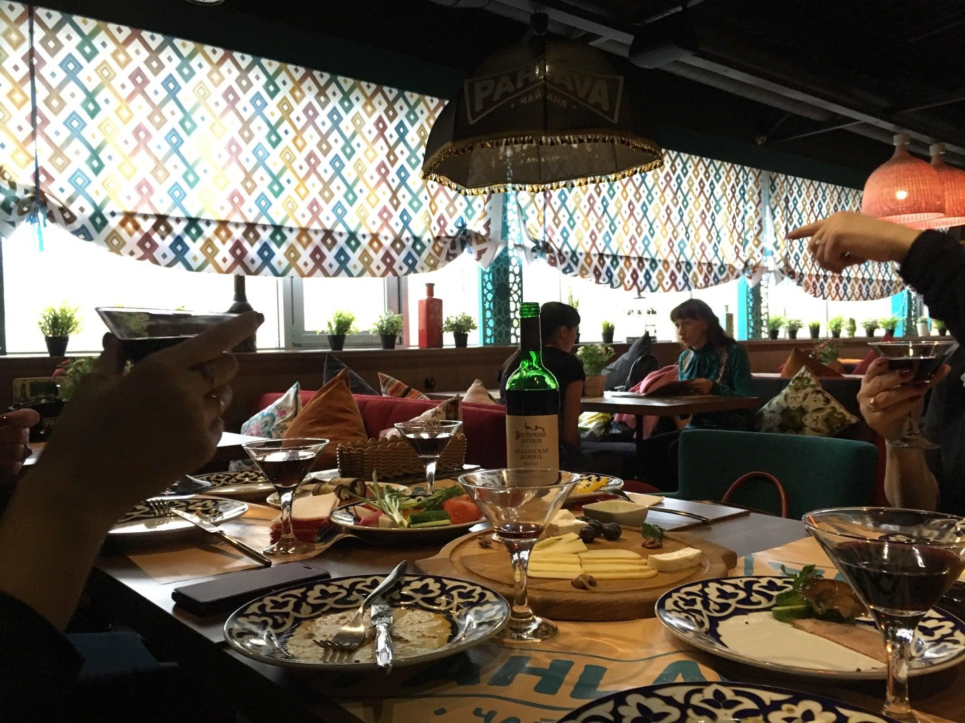 пахлава ул чкалова. кафе пахлава оренбург на чкалова. пахлава оренбург чкалова 28а. пахлава ул чкалова. ресторан сад пахлава нижний новгород.