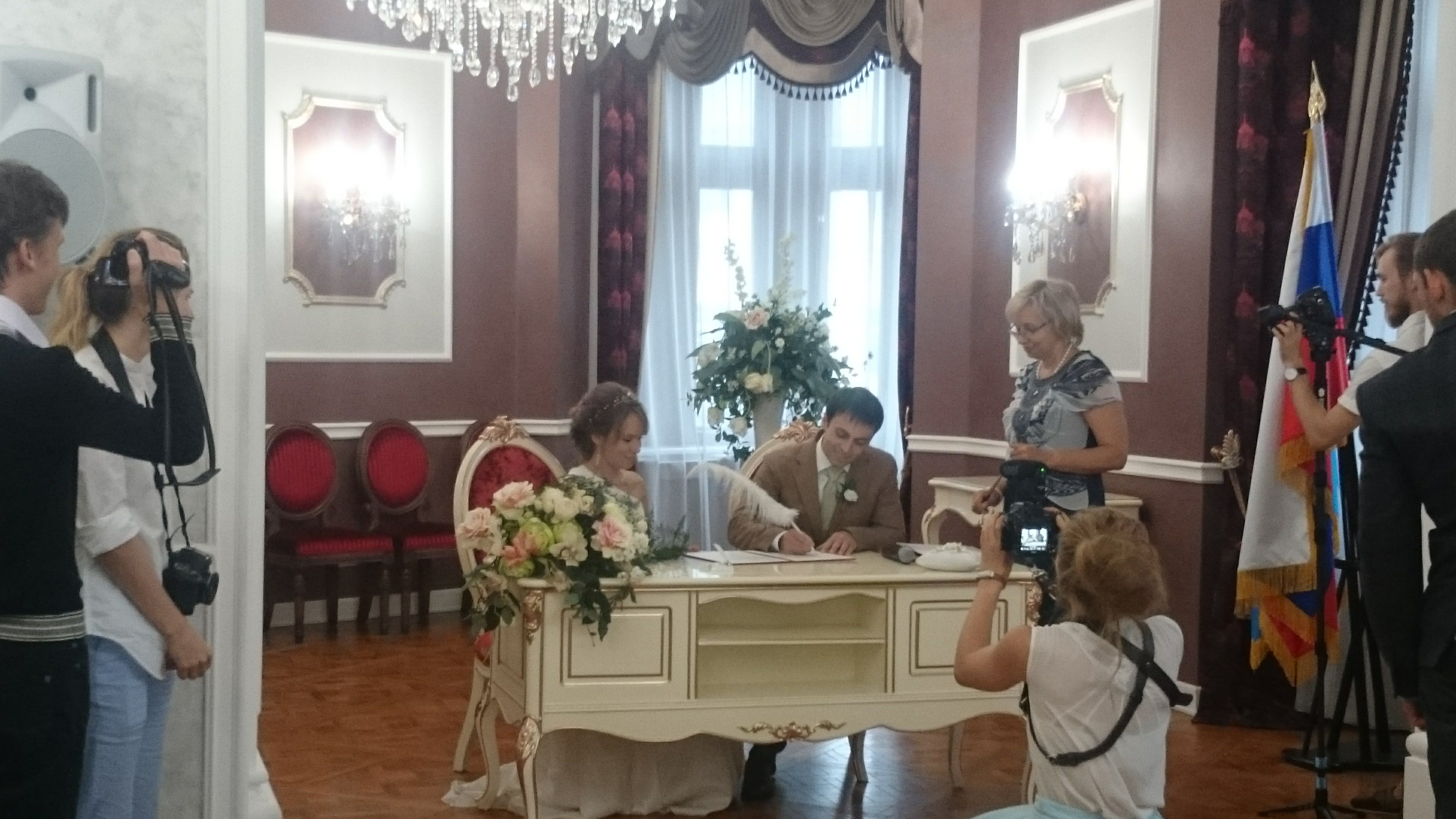 Дворец торжеств пер старичков 2 1 фото