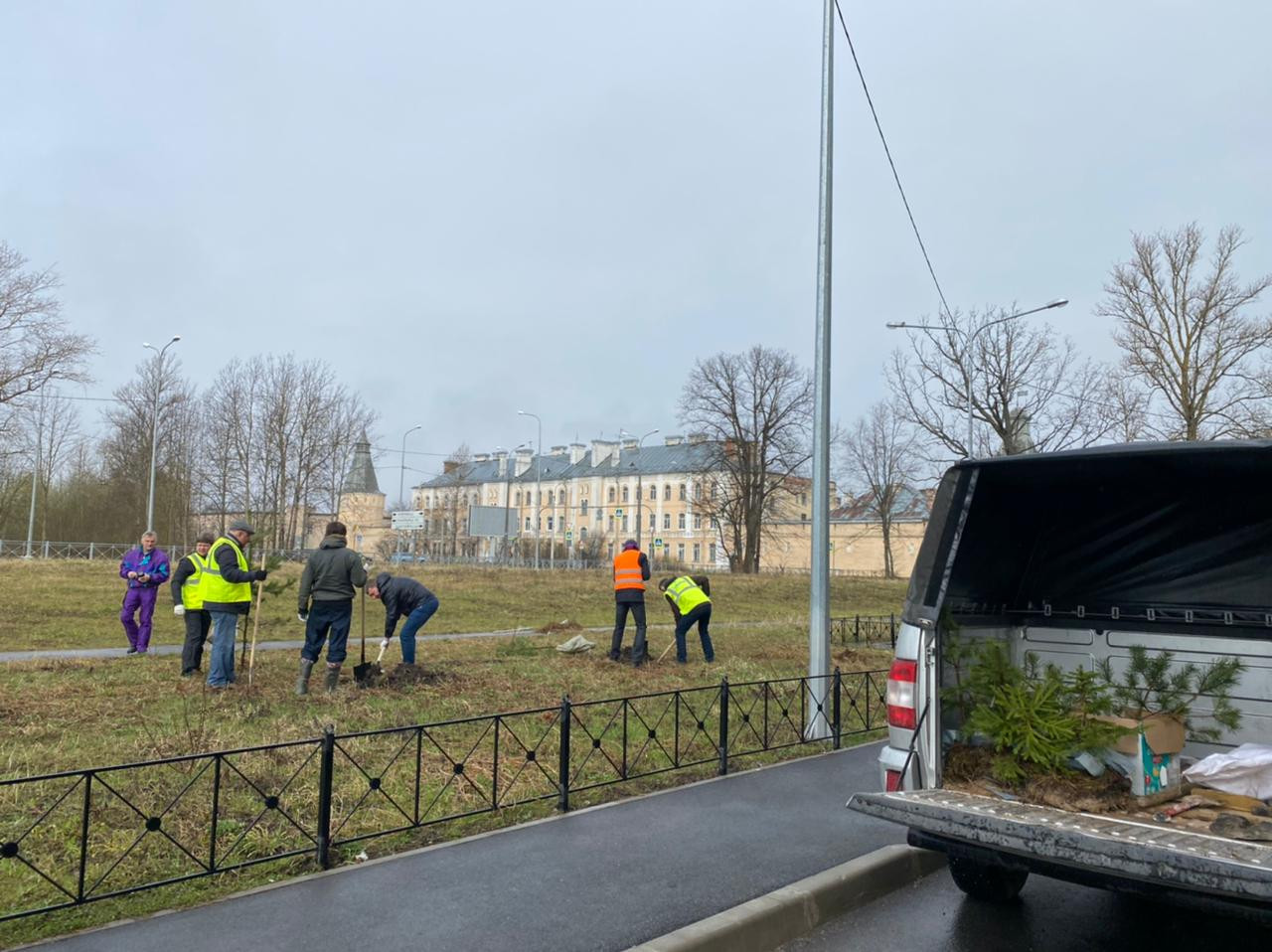 Паспортные столы на Парке Победы: адреса и телефоны, 3 учреждения, отзывы,  фото и рейтинг паспортных столов – Санкт-Петербург – Zoon.ru