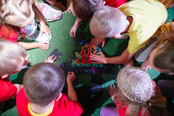 Зов джунглей оформление зала - 90 фото