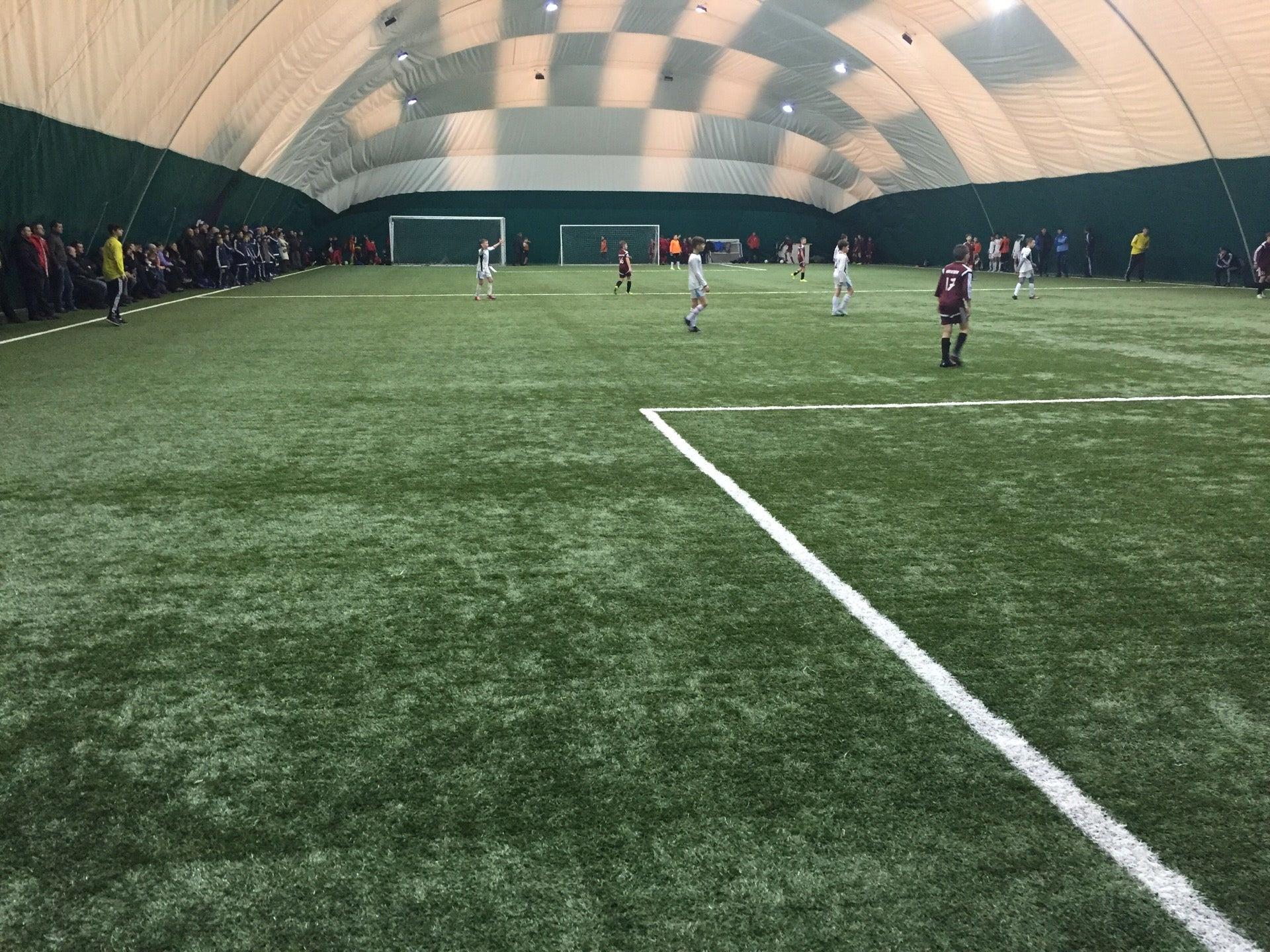 футбольный манеж воронеж. мир футбола манеж воронеж. стадион мир футбола воронеж. хользунова 78 воронеж мир футбола. воронеж платинум арена футбольный манеж.