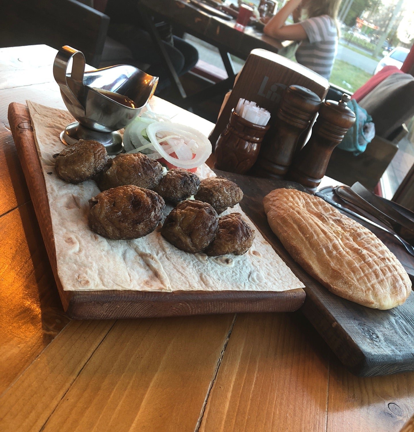мясо хлеб ресторан