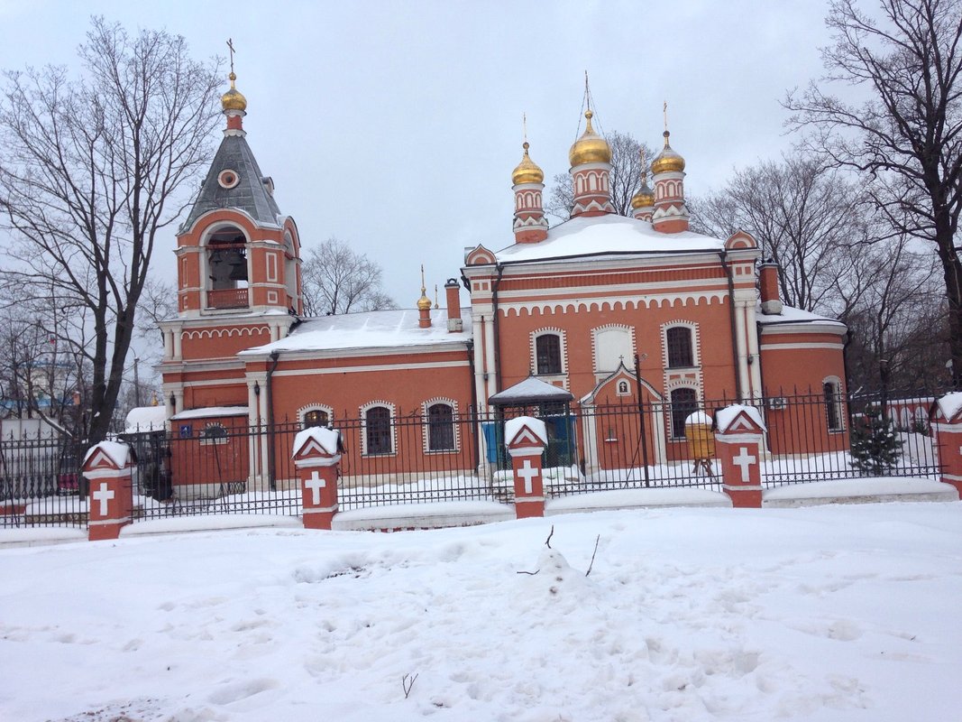 Храм рождества пресвятой богородицы во владыкино. Стройка около храма Рождества Пресвятой Богородицы во Владыкино. Фотографии икон в храме Рождества Пресвятой Богородицы во Владыкине. Как завтра будет работать храм Рождества Богородицы во Владыкине.