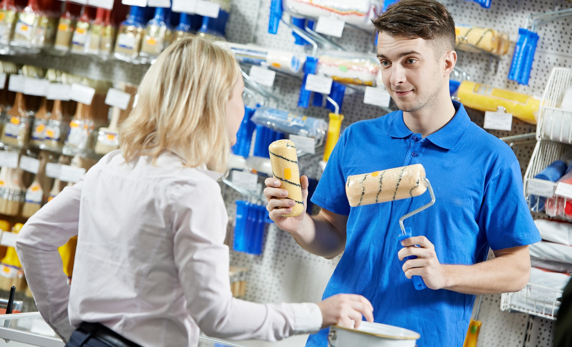 Продавец стройматериалов вакансии. Компания open мерчендайзер. Продавец консультант. Известные названия фирм. Бренд маркетинг.