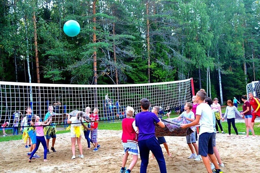 детский оздоровительный лагерь мир деревня калитино. мир на озере лагерь ногинский район.