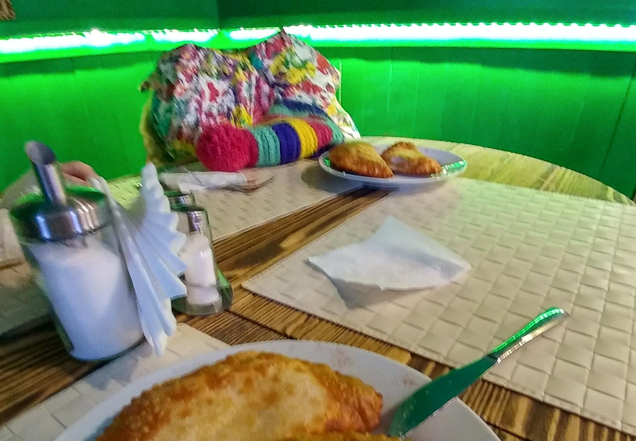 Дача, ресторан на улице Хохлова в Гатчине 🍴 отзывы, адрес и как ...