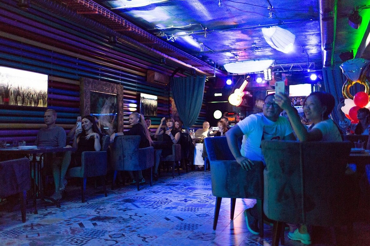 The poy караоке саратов. зе пой. The weeknd фото 2020. радищева 19/21 саратов сеул. зе пой.