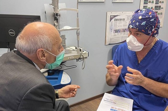 офтальмологический центр дементьева. стиль для офтальмологической клиники. международный офтальмологический центр. интерьер в офтальмологических клиниках. международный офтальмологический центр.