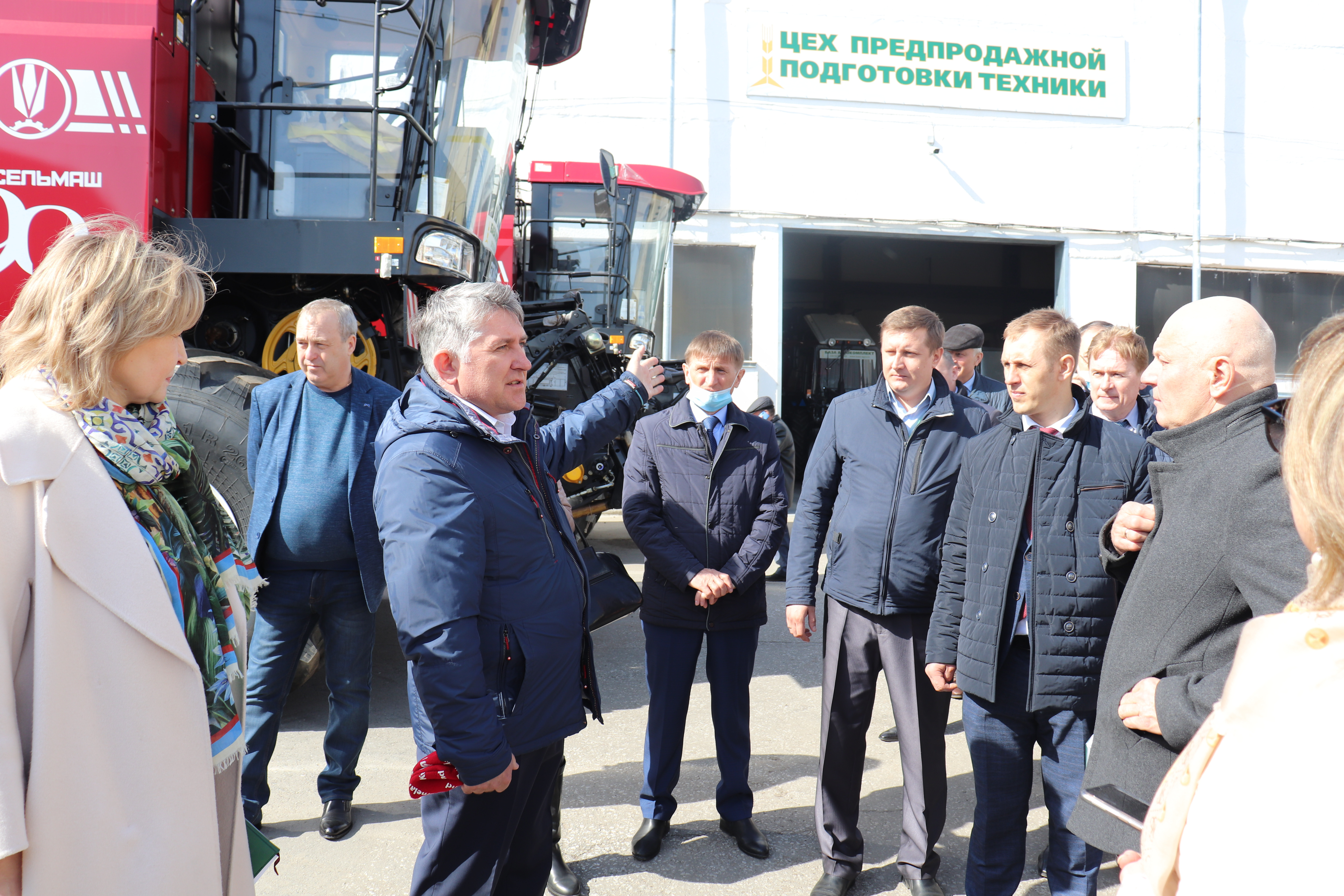 Агрокомплект. Агрокомплект омск семиреченская. Фирма агрокомплект. Агрокомплект киров. Агрокомплект киров лепсе 22.