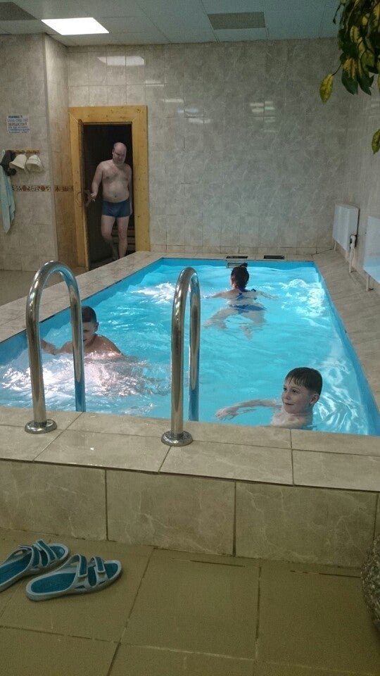 Молодежная баня. Баня на молодёжной, королёв. Молодежная баня. Баня на зеленом волжский. Королёвские бани королёв.