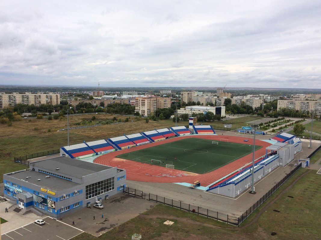 Церковь возле стадиона Оренбург в Оренбурге