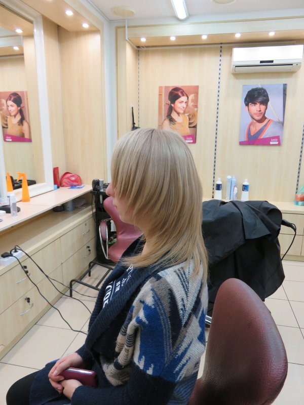 Nina hairdresser. Салон красоты имидж Москва. Салон красоты парикмахер. Салон красоты на Фрунзенской Москва. Салон красоты образ.