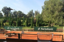 Gorky Tennis Park