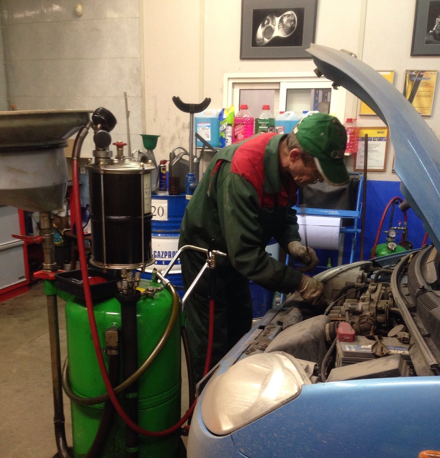 Профи, шинный сервис на Малом проспекте В.О. в Санкт-Петербурге ...