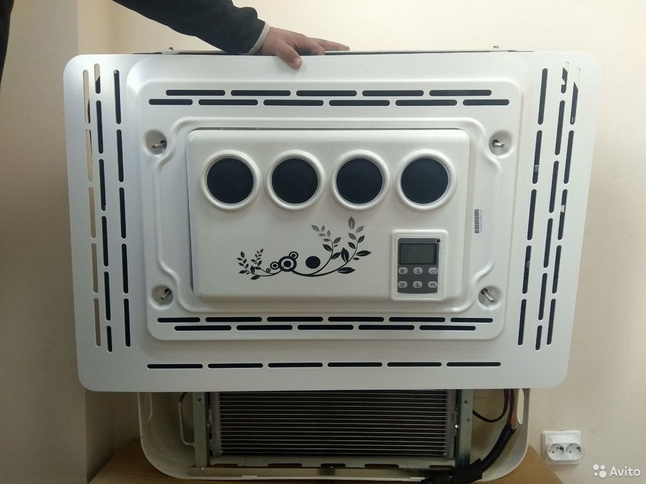 Aerocool моноблок кондиционер. Автокондиционер моноблок 2600m 12v. Автокондиционер накрышный 24v. Стояночный автономный кондиционер АС 2600s. Автономный стояночный кондиционер сплит системы Aero cool 2600s.