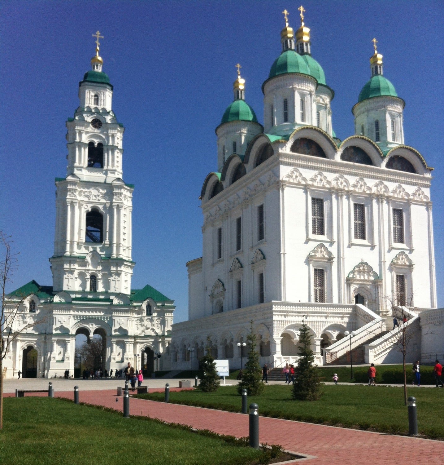 Успенский собор Астрахань колокольня