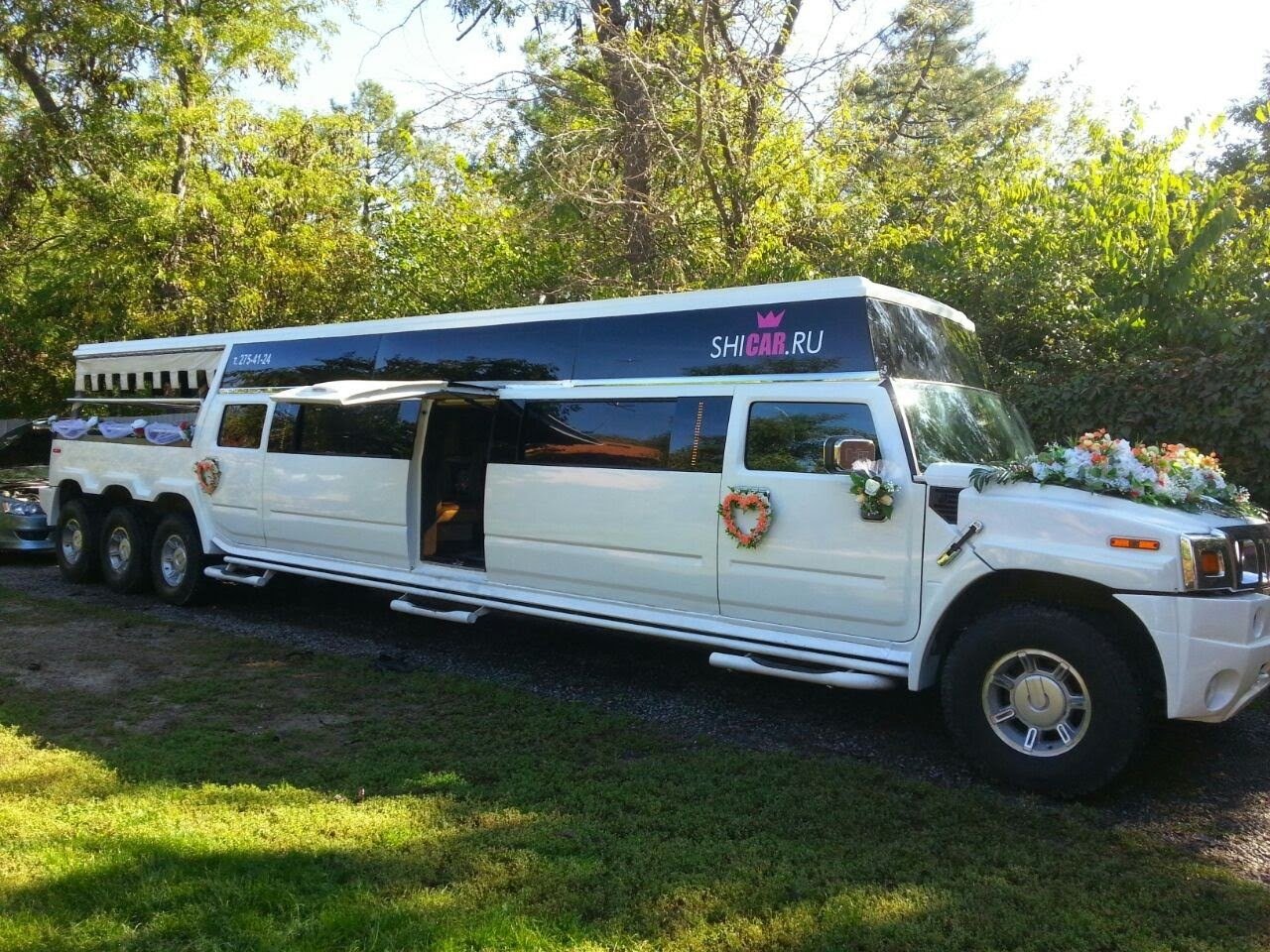 Лимузин Hummer 8 колёсный