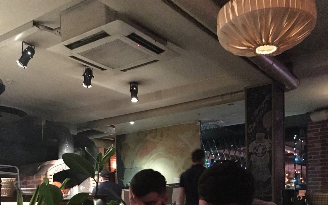 Casa bella одинцово. D. Leroy ресторан одинцово. Ресторан casa bella. Ресторан odi одинцово.