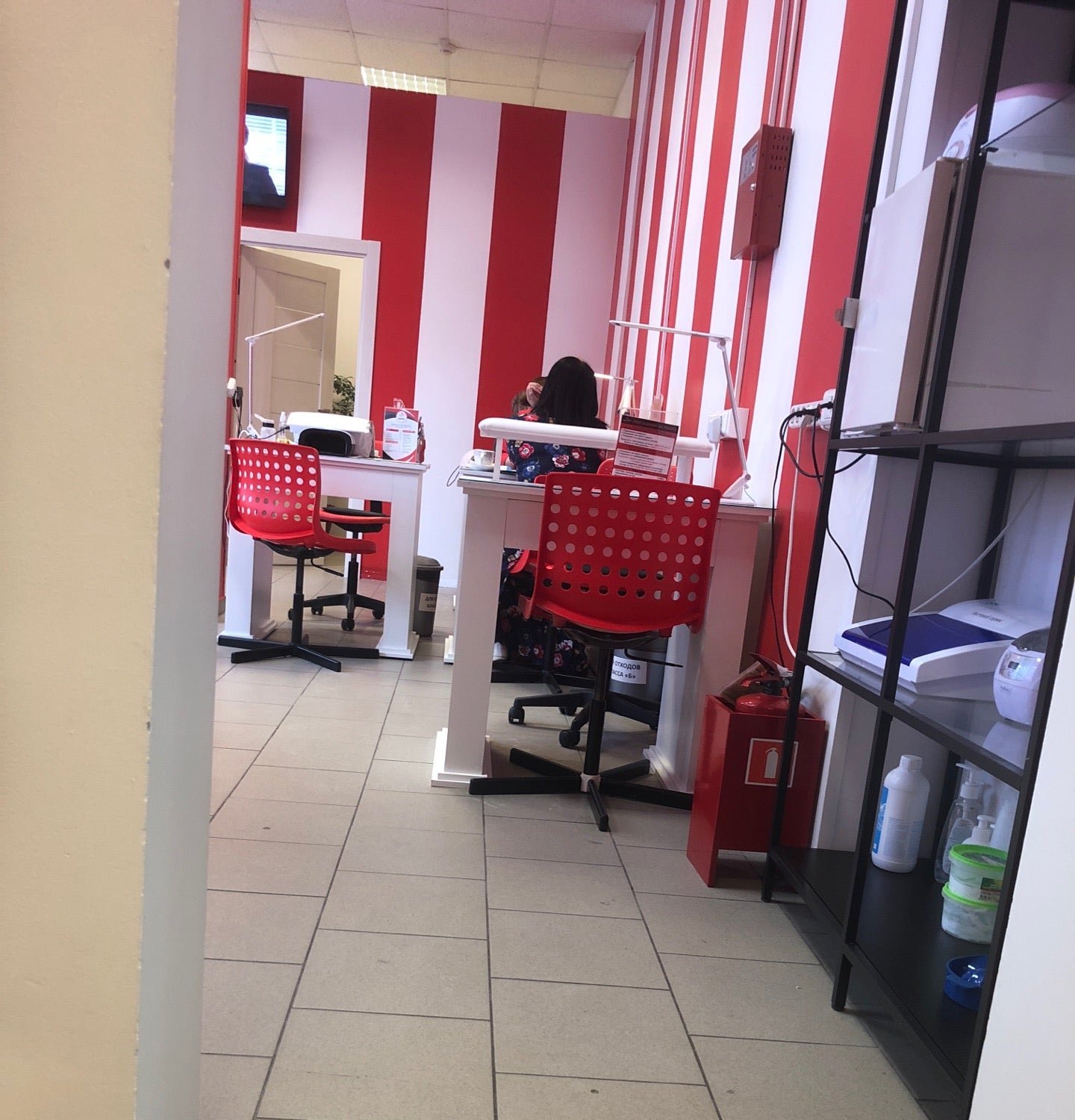 Салон красоты Мадам Жу-жу на метро Кузьминки - отзывы о салоне красоты ...