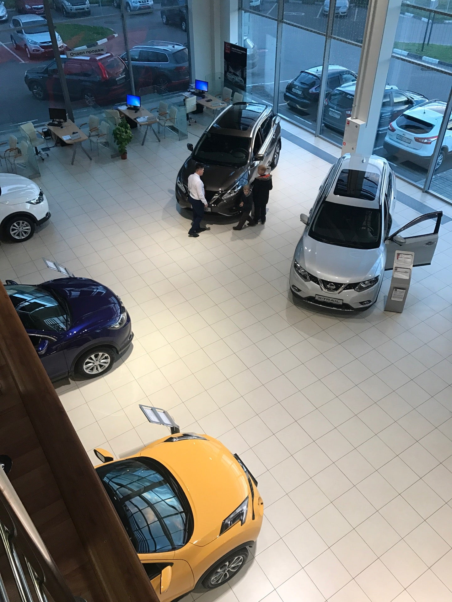 Автомир бузулук 1 мая. Автомир ярославское шоссе. Автомир красноярск. Автомир балашиха микрорайон 1 мая. Дмитровское шоссе 98 стр 1 автомир.