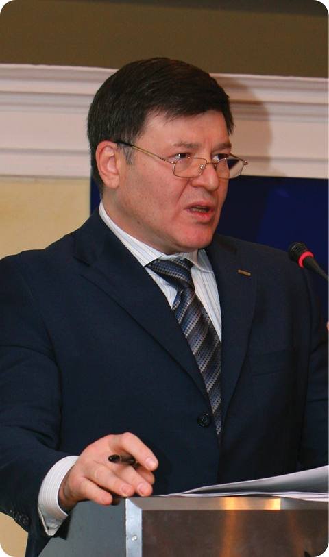 Пилишкин татнефтепроводстрой. Генеральный директор мегионнефтегаз. Генеральный директор славнефть туношна. Директор славнефть. Генеральный директор славнефть-янос.