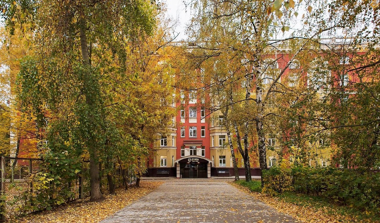 Жуковский московская улица. Апарт отель Дружба Жуковский. Маяковского 18 Жуковский. Отель Дружба г. Жуковский. Жуковский город Московской области улица Маяковского.