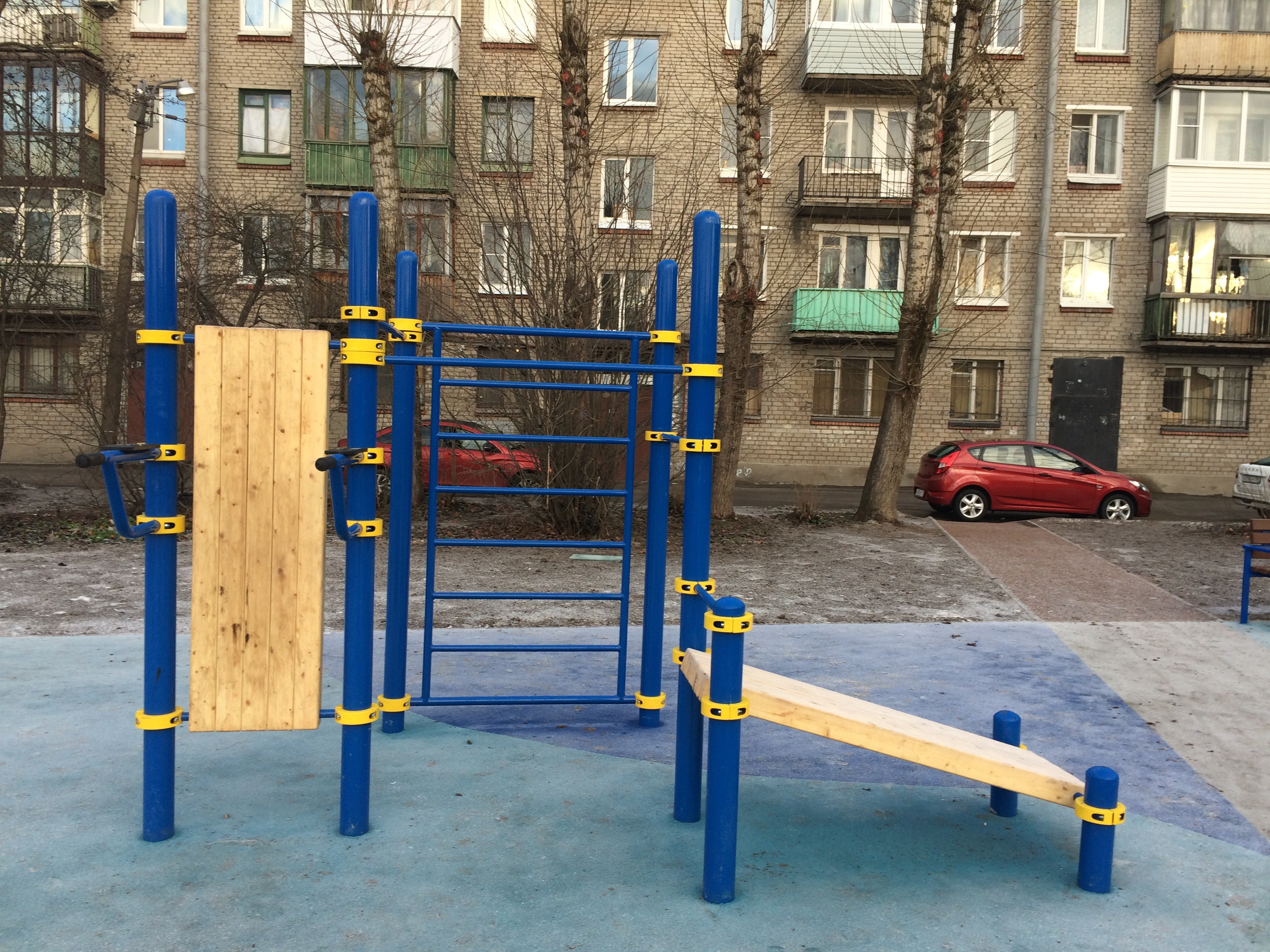 Спортплощадка в Питере