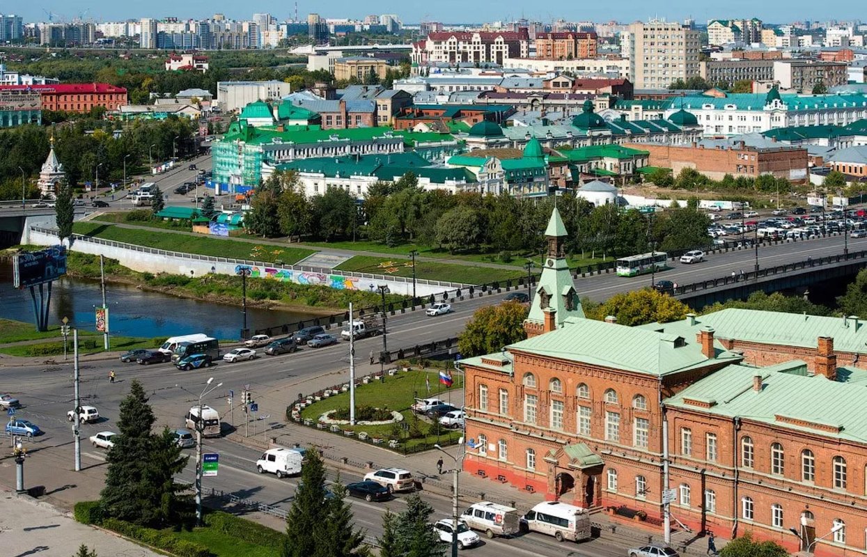 Города с омском. Омск центр города. Омск виды города. Омск с высоты птичьего полета. Центр Омска с высоты.
