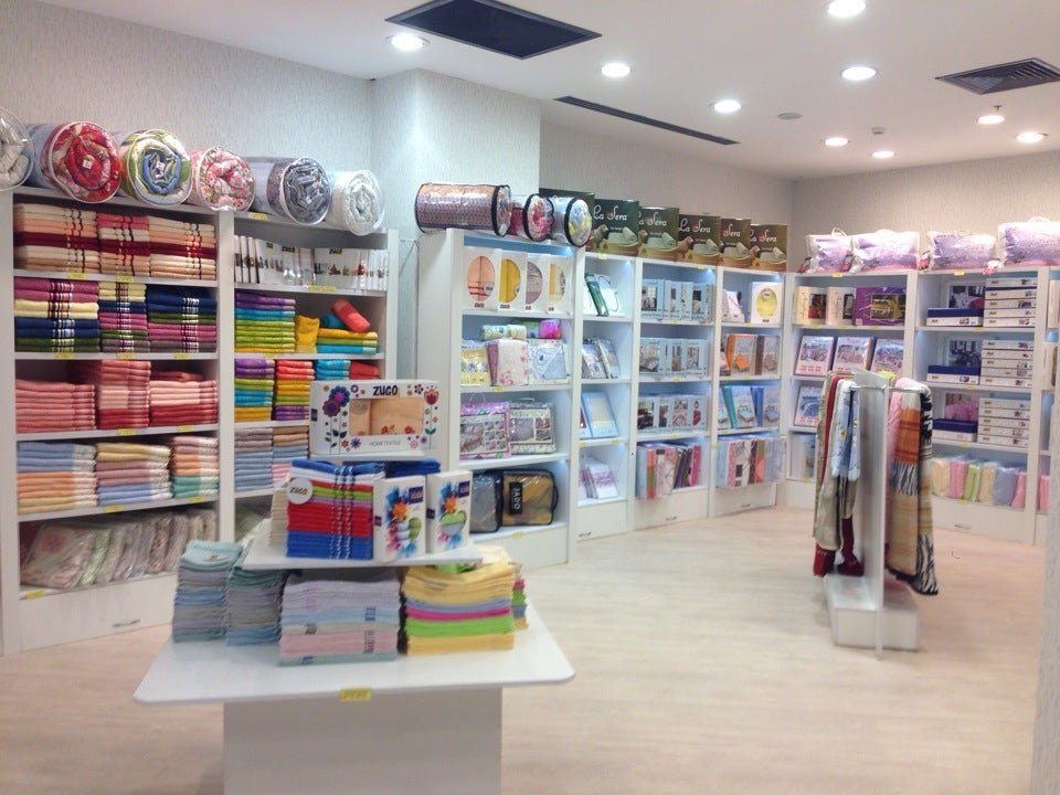 лучший текстильный. текстильный магазин. ивановский текстиль вывеска. магазин текстиля. отдел постельного белья.