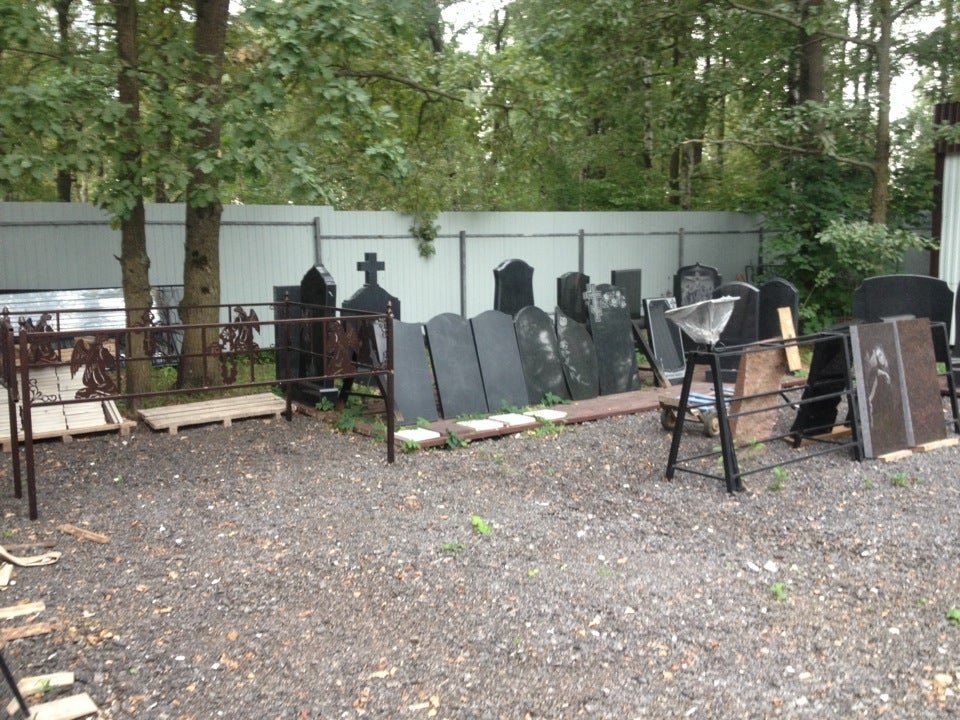 киовское кладбище в лобне. кладбище в лобне московской области. луговское кладбище лобня. кладбище луговая лобня. кировское кладбище лобня.