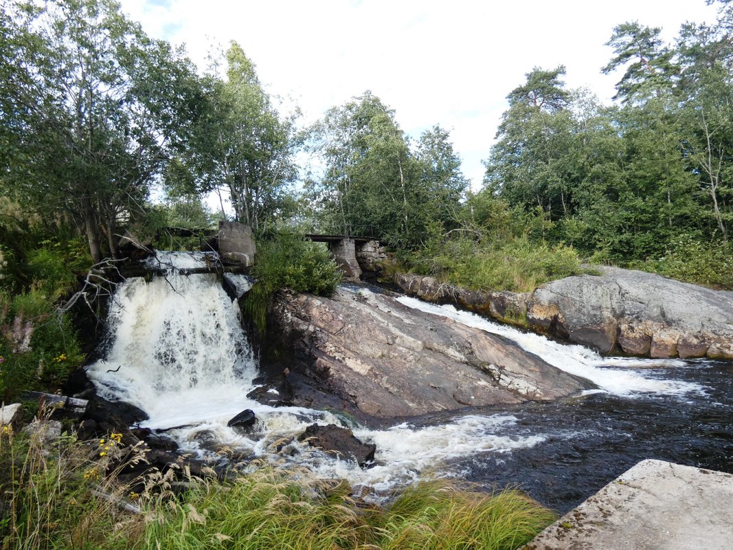 Водопад Мюллюкюля Карелия