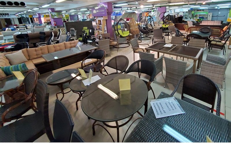 Тц мебель режим работы. Магазин другая во владимире. Мебельная фабрика братьев баженовых киров. Три кита москва торговый центр. 34/63 стр.