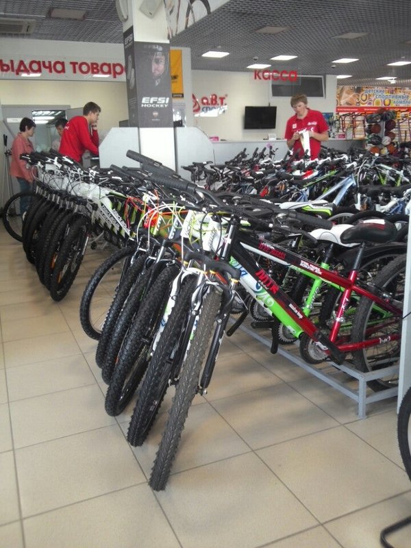 Авт спорт шоссе космонавтов. Авт спорт шоссе Космонавтов 186. Спортивный магазин Пермь шоссе Космонавтов. Авт спорт магазин на шоссе Космонавтов Пермь. Магазин спорт шоссе Космонавтов.